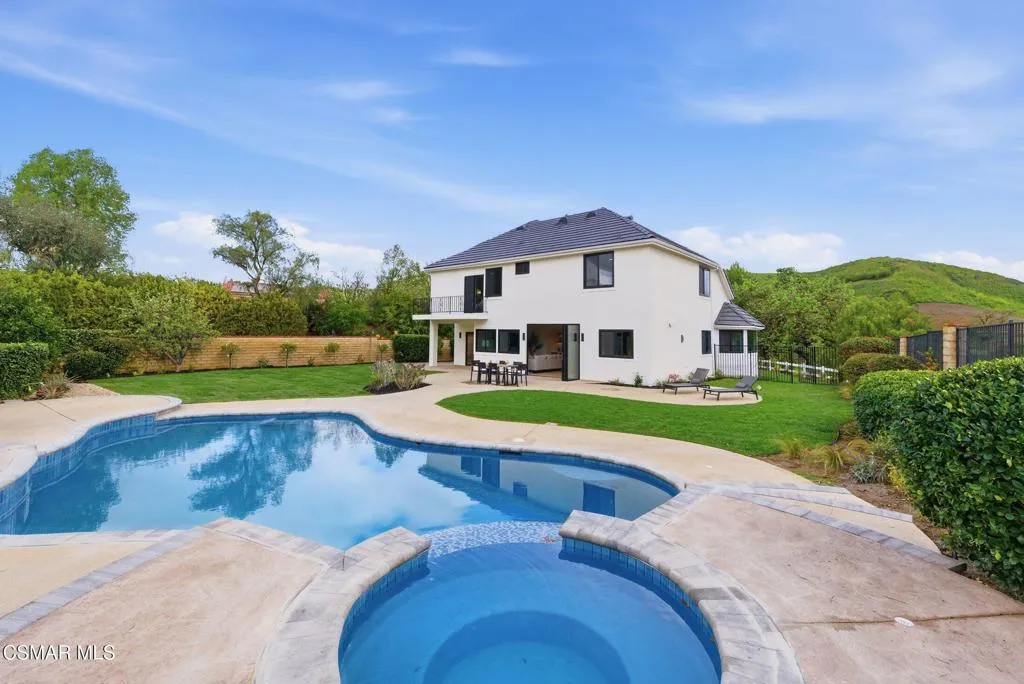 5733 Carell Avenue, Agoura Hills, California 91301 home-pic-33