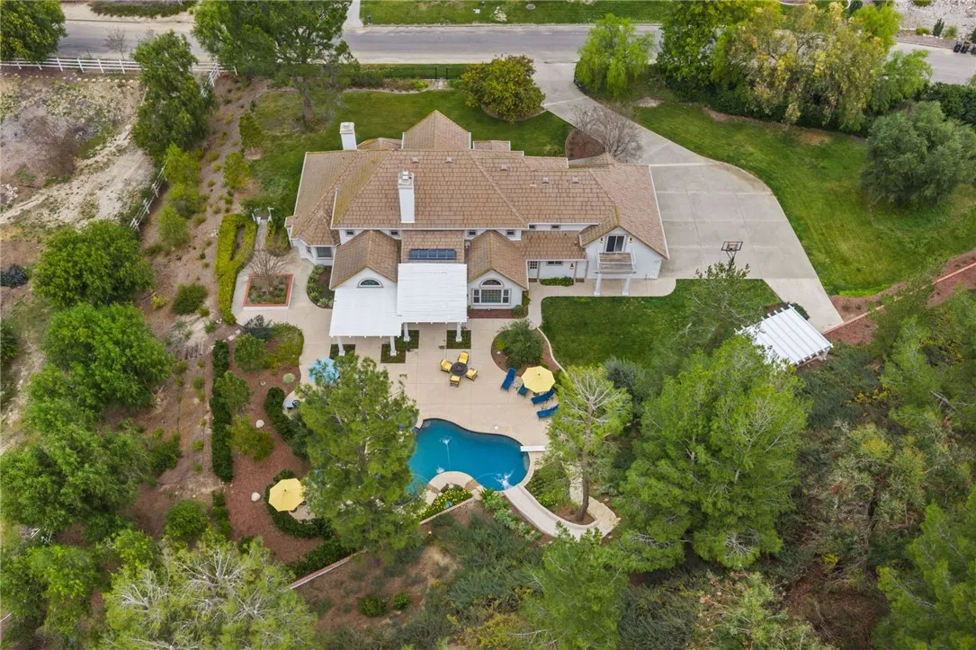 43925 El Lucero, Temecula, California 92592 home-pic-7