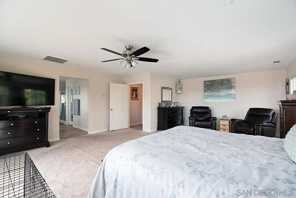 10689 Laurel Path, Escondido, California 92026 home-pic-21