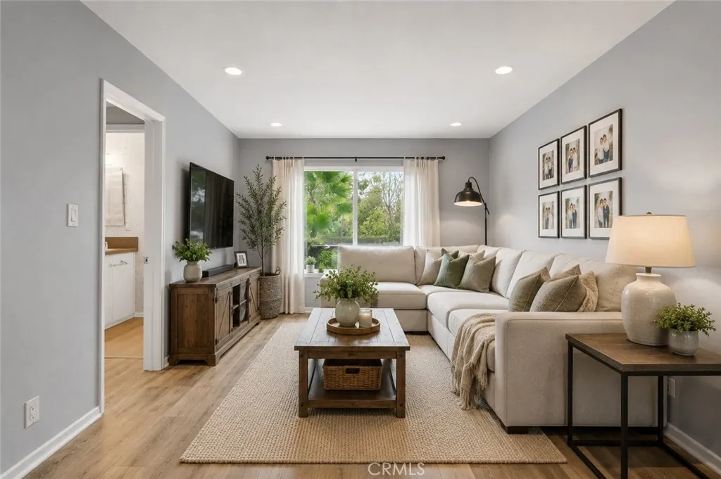 Virtual staging for :2nd Family Room