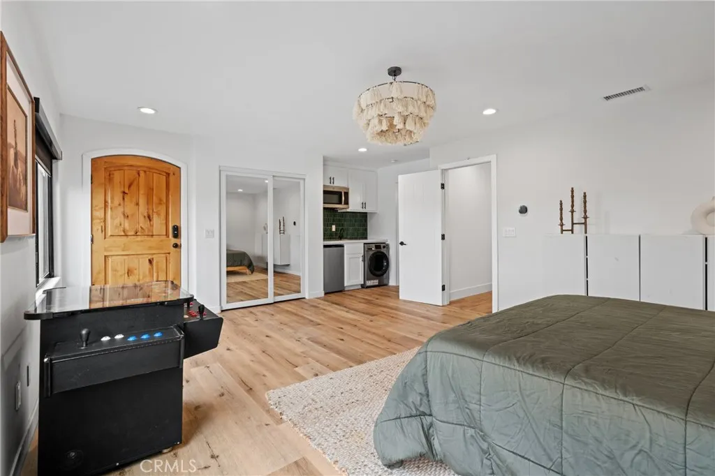 9120 Cleveland, Riverside, California 92503 home-pic-22