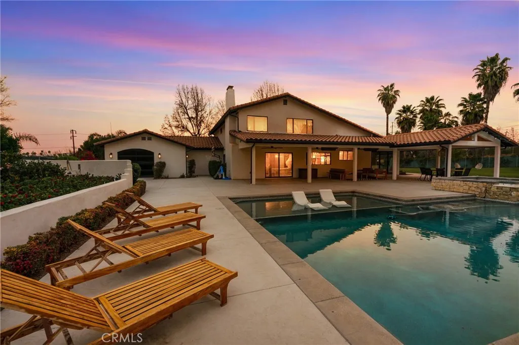 9120 Cleveland, Riverside, California 92503 home-pic-1