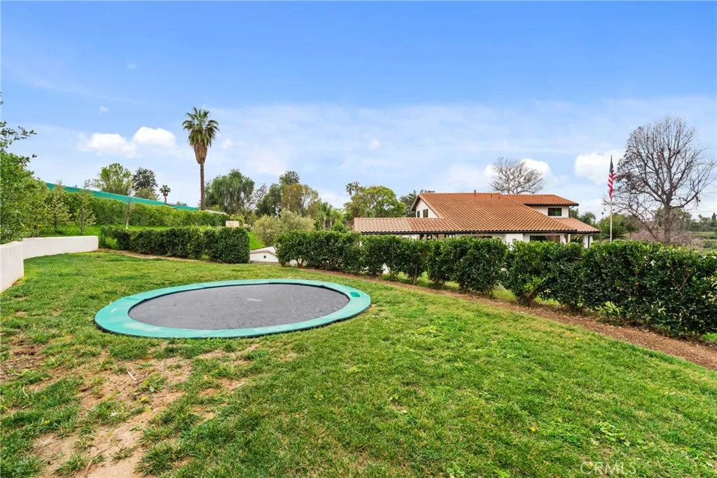 9120 Cleveland, Riverside, California 92503 home-pic-43