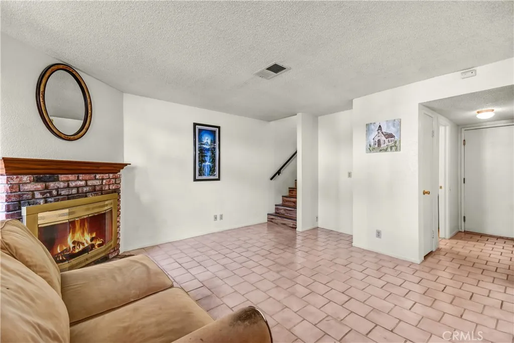 13436 Francisquito Ave, Baldwin Park, California 91706 home-pic-4