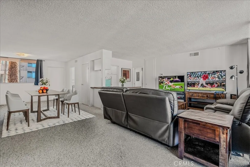 6979 Palm Court 234j, Riverside, California 92506 home-pic-6