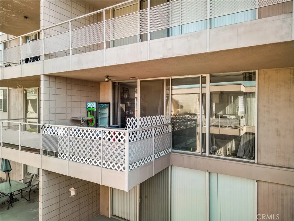 6979 Palm Court 234j, Riverside, California 92506 home-pic-19