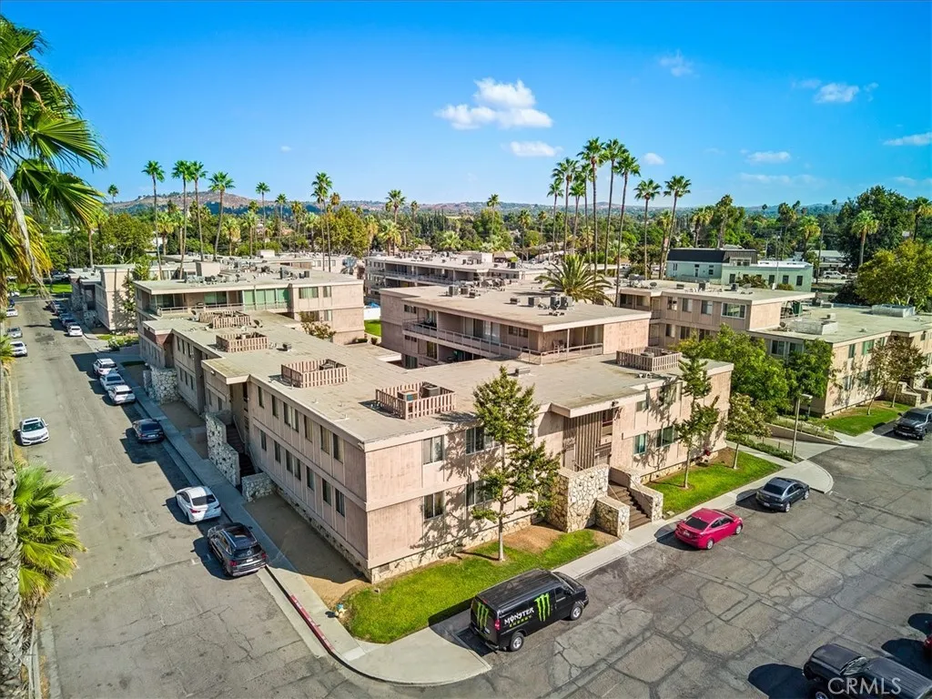 6979 Palm Court 234j, Riverside, California 92506 home-pic-30