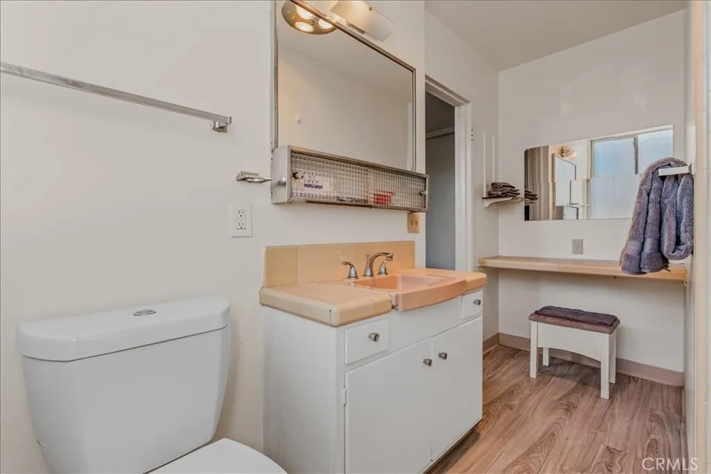 6979 Palm Court 234j, Riverside, California 92506 home-pic-14