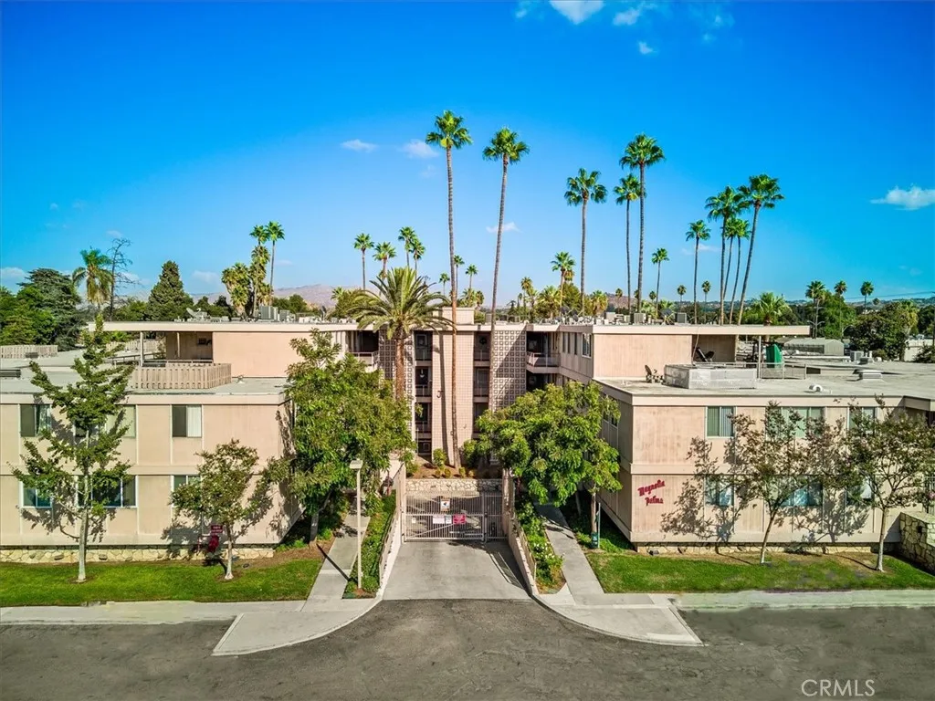 6979 Palm Court 234j, Riverside, California 92506 home-pic-1