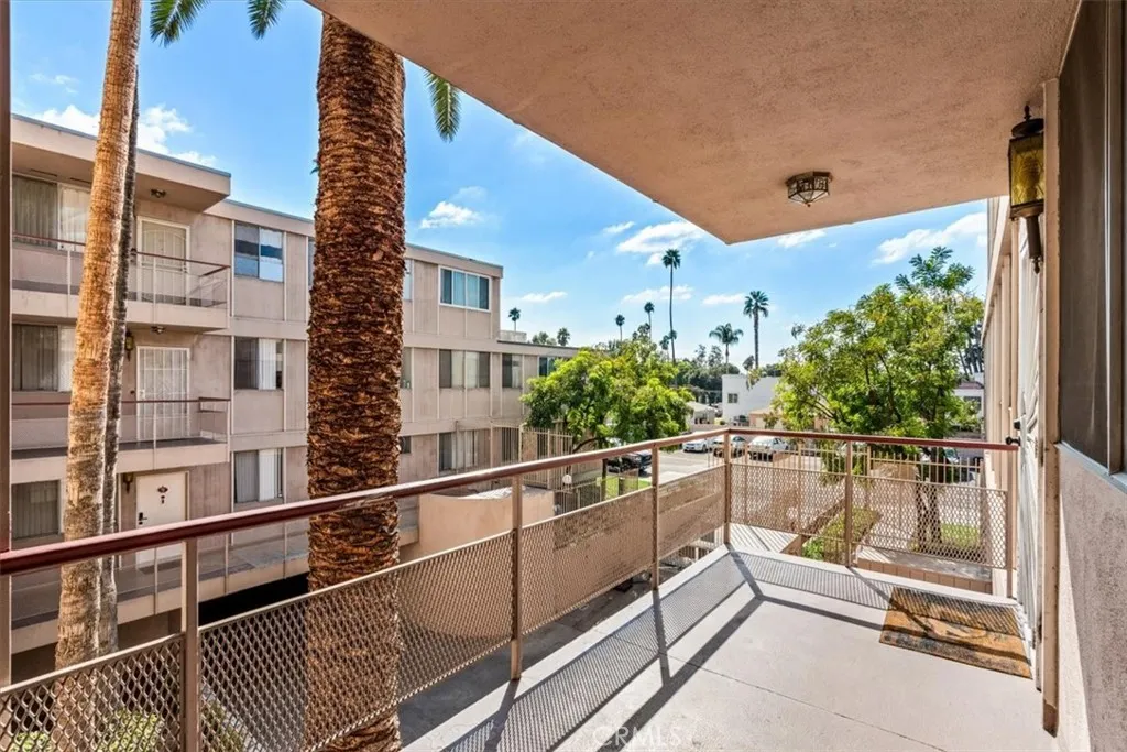 6979 Palm Court 234j, Riverside, California 92506 home-pic-3
