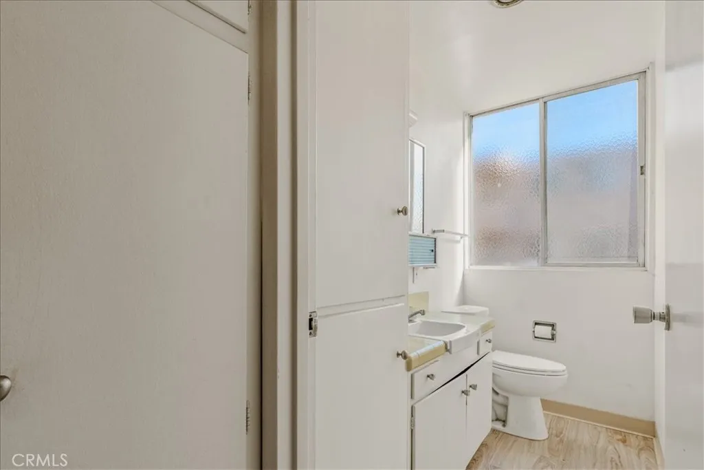 6979 Palm Court 234j, Riverside, California 92506 home-pic-17