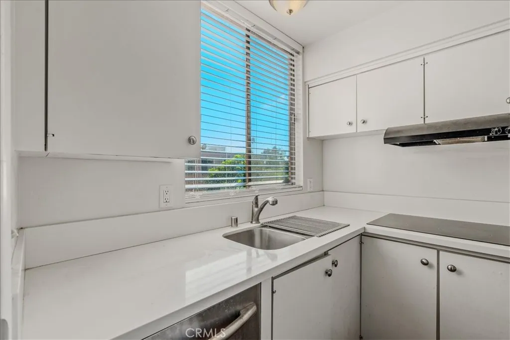6979 Palm Court 234j, Riverside, California 92506 home-pic-10