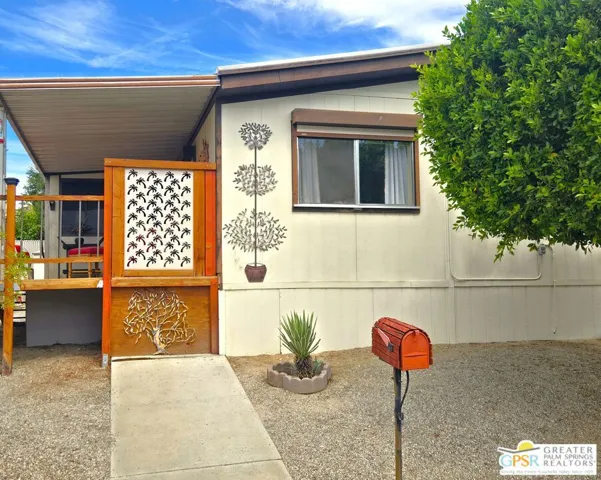 Private Curb Appeal