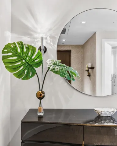 888 W E Street 1705, San Diego, California 92101