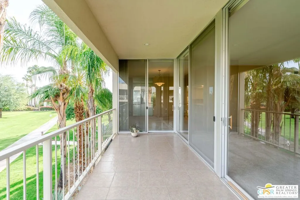 459 Desert Lakes Drive, Palm Springs, California 92264 home-pic-11
