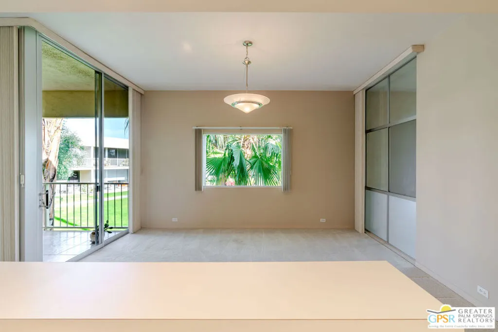 459 Desert Lakes Drive, Palm Springs, California 92264 home-pic-4
