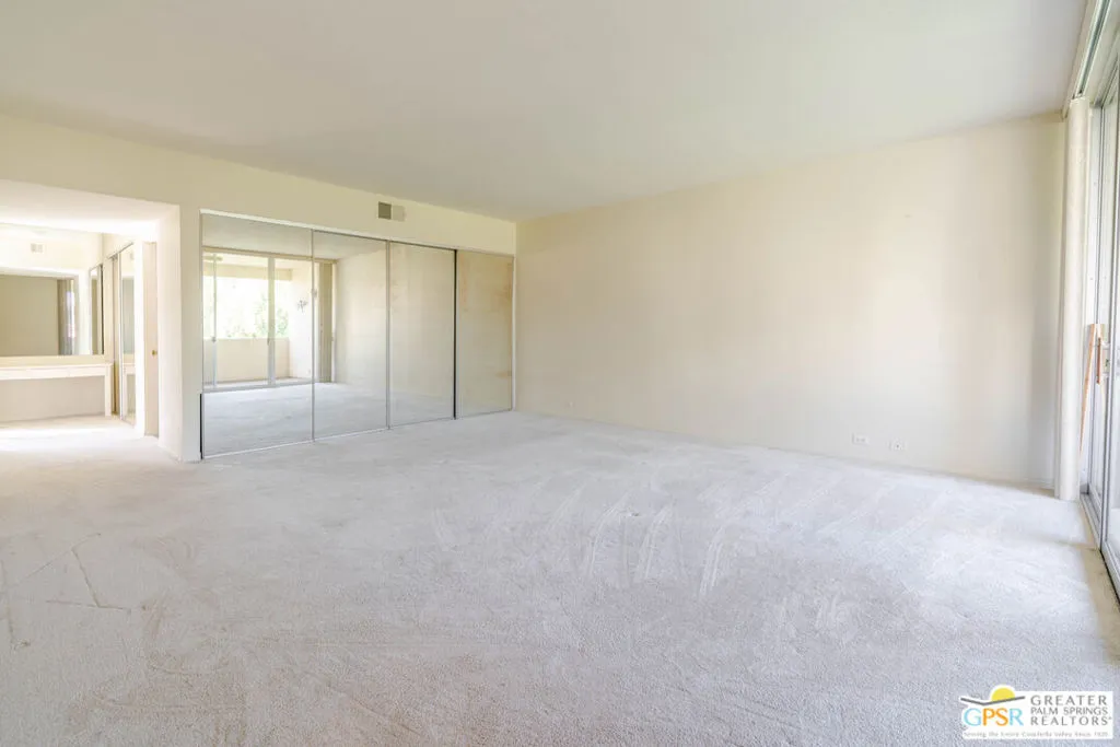 459 Desert Lakes Drive, Palm Springs, California 92264 home-pic-20
