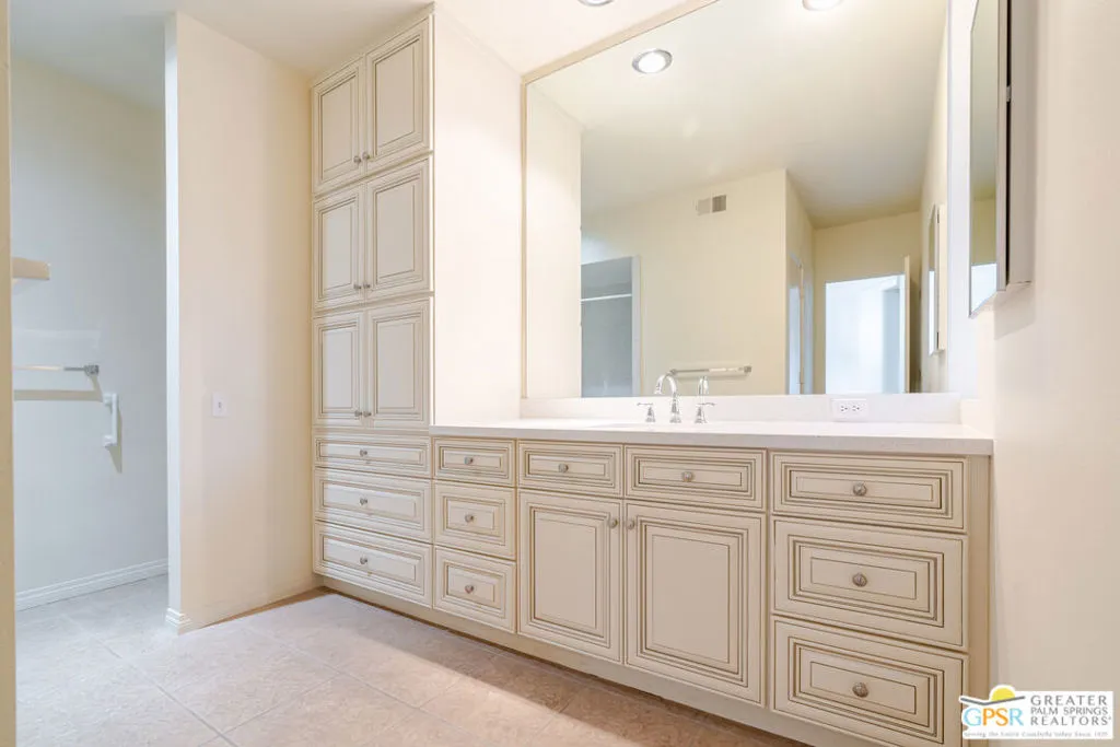 459 Desert Lakes Drive, Palm Springs, California 92264 home-pic-33