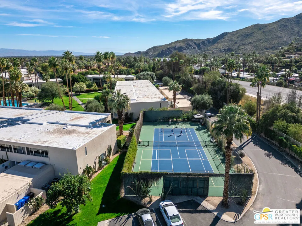 459 Desert Lakes Drive, Palm Springs, California 92264 home-pic-7