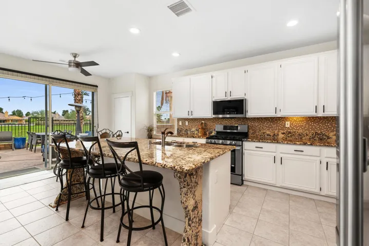 17_11997388_186263_186263-EI-117