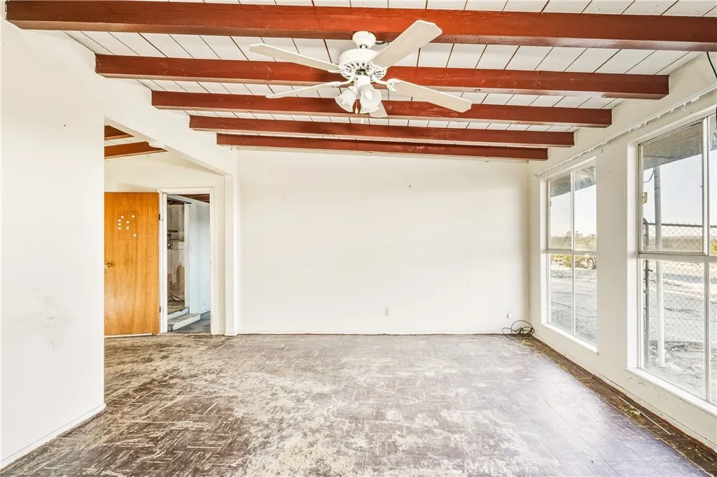 73079 Siesta, 29 Palms, California 92277 home-pic-11