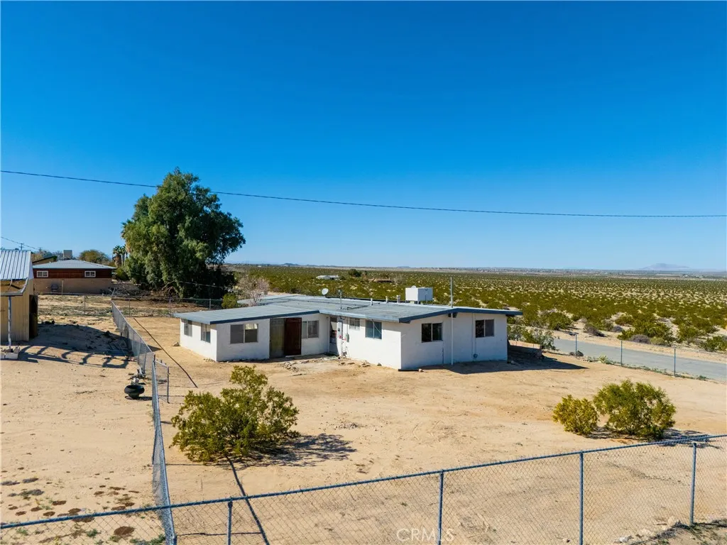 73079 Siesta, 29 Palms, California 92277 home-pic-5