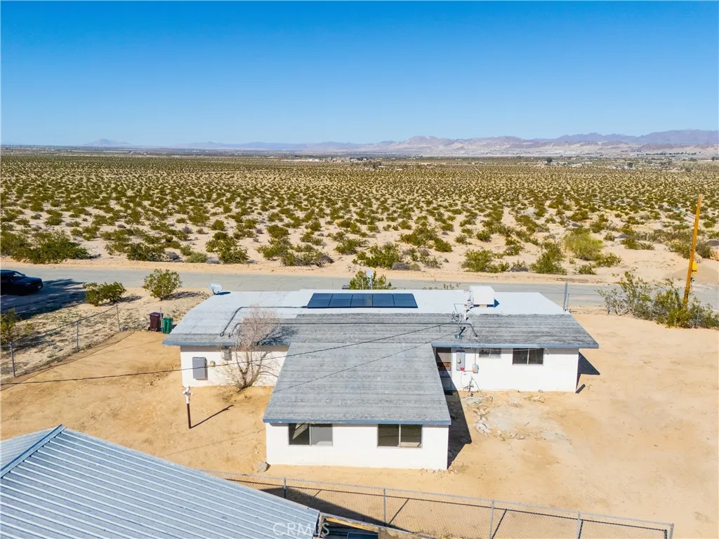 73079 Siesta, 29 Palms, California 92277 home-pic-8