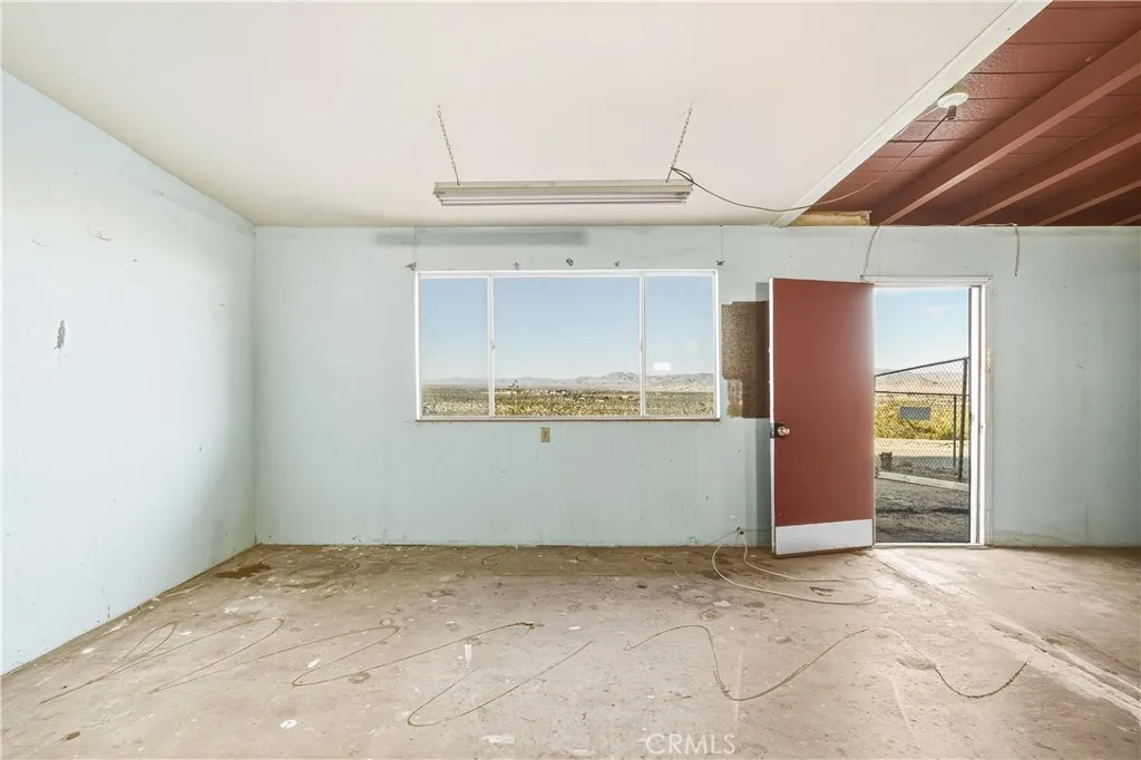 73079 Siesta, 29 Palms, California 92277 home-pic-19