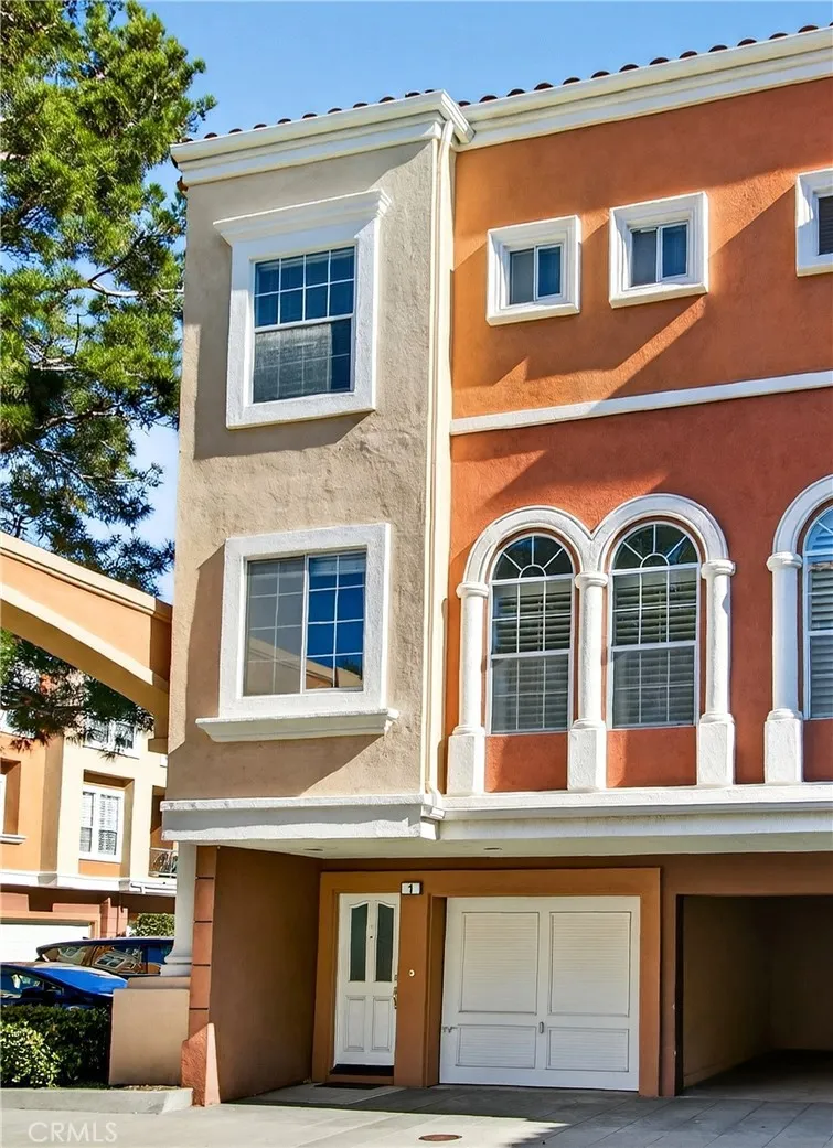 1 Salviati Aisle, Irvine, California 92606 home-pic-1