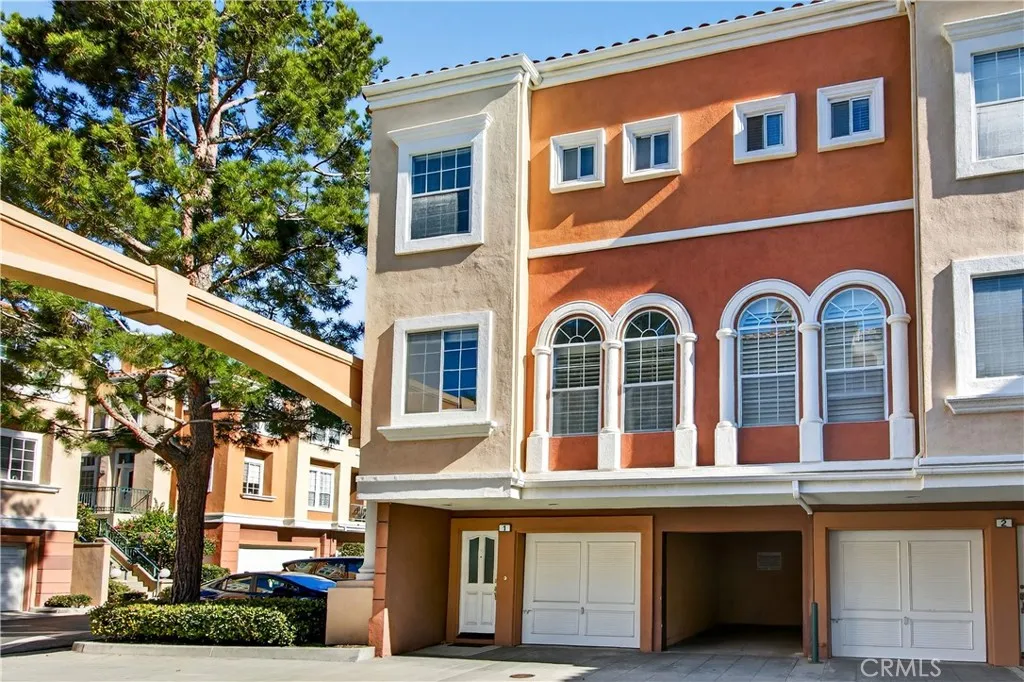 1 Salviati Aisle, Irvine, California 92606 home-pic-2