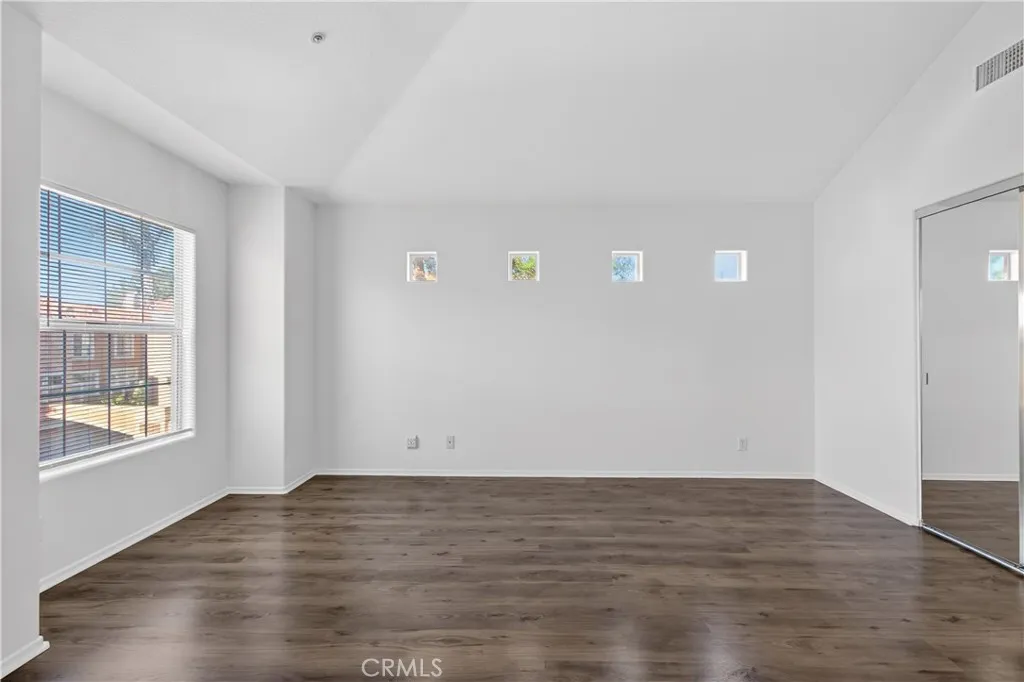 1 Salviati Aisle, Irvine, California 92606 home-pic-17