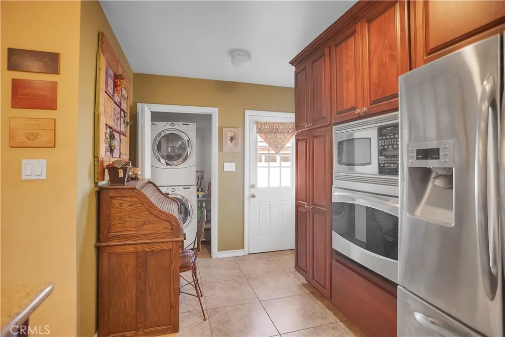 1231 W Eckerman, West Covina, California 91790 home-pic-15