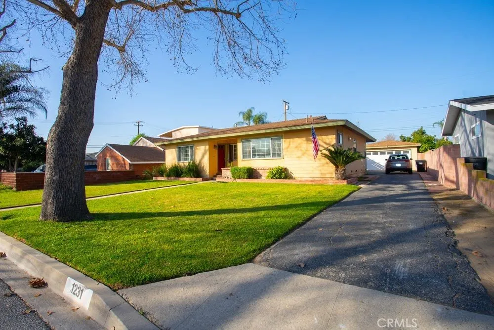 1231 W Eckerman, West Covina, California 91790 home-pic-25