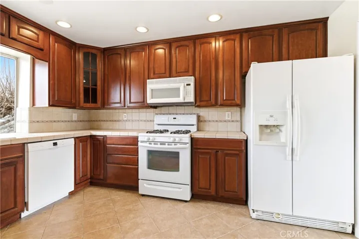 18785 Talisman, Hesperia, California 92345