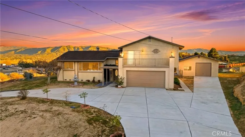 18785 Talisman, Hesperia, California 92345