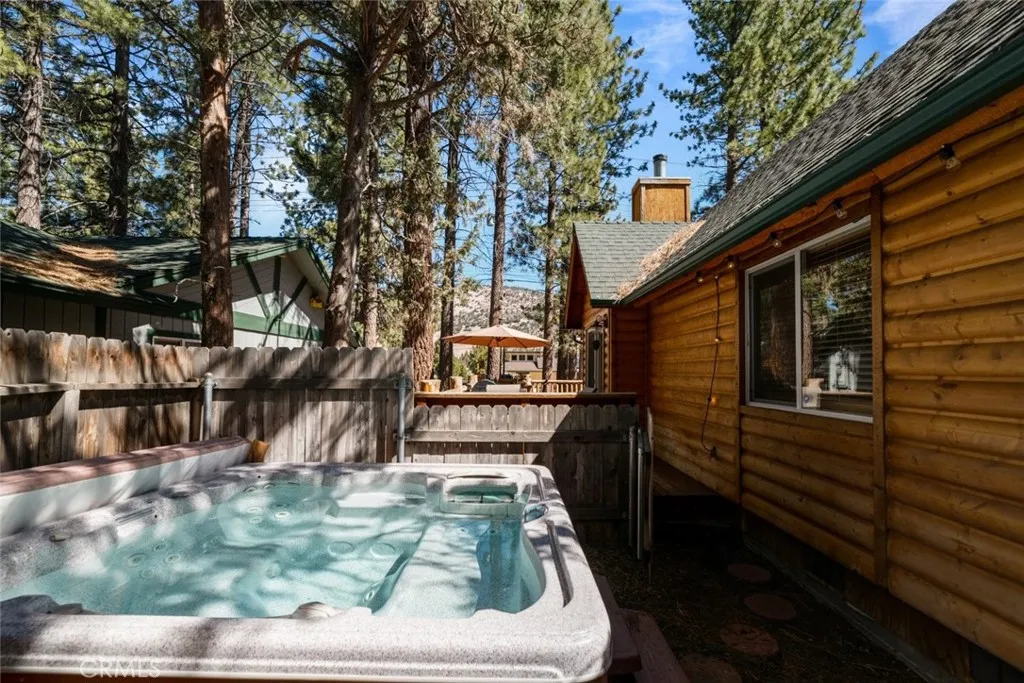 712 Maltby Boulevard, Big Bear City, California 92314 home-pic-38