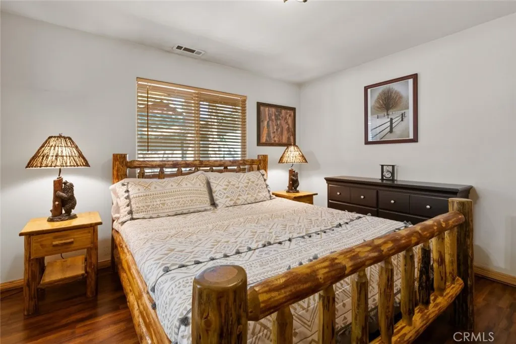 712 Maltby Boulevard, Big Bear City, California 92314 home-pic-24