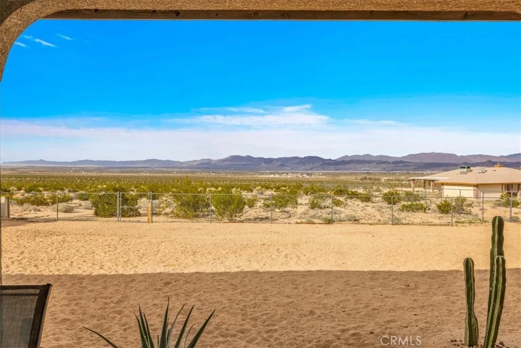 72692 Two Mile, 29 Palms, California 92277 home-pic-33
