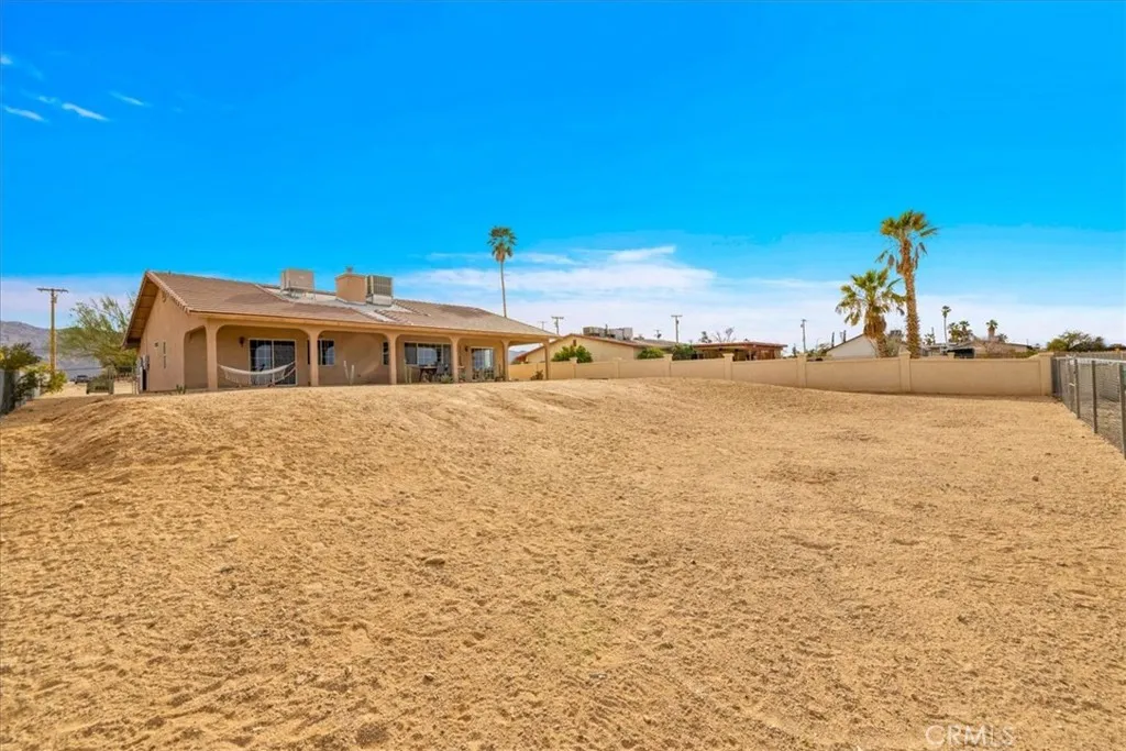 72692 Two Mile, 29 Palms, California 92277 home-pic-36