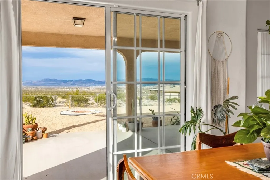 72692 Two Mile, 29 Palms, California 92277 home-pic-14