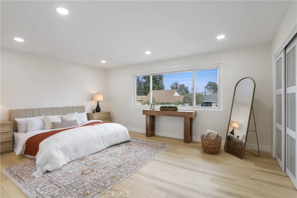 244 S Violet, Orange, California 92869 home-pic-21