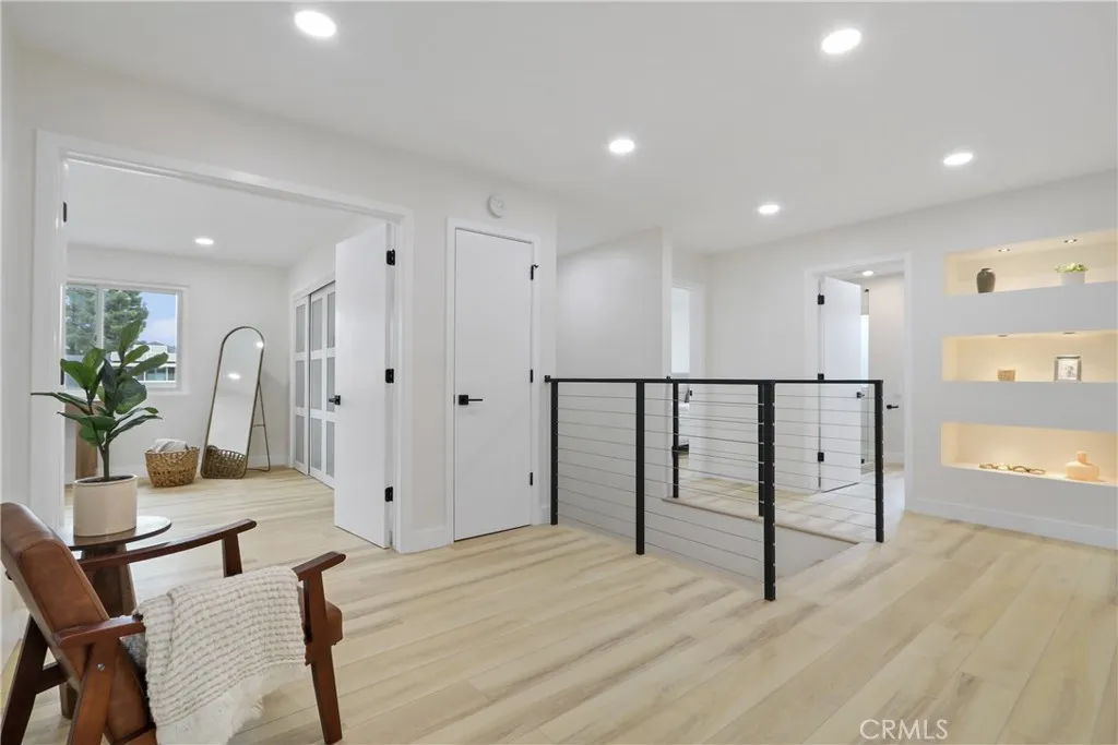 244 S Violet, Orange, California 92869 home-pic-20
