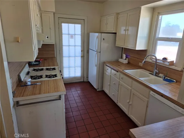 247 Redondo, Long Beach, California 90803