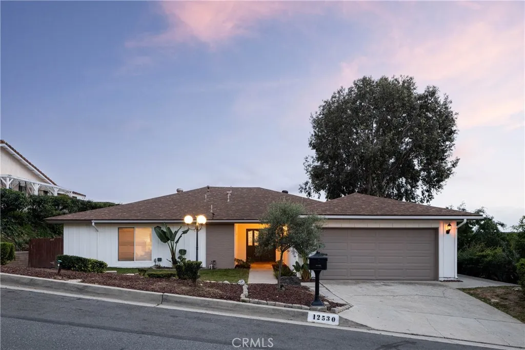 12530 Carinthia, Whittier, California 90601 home-pic-1