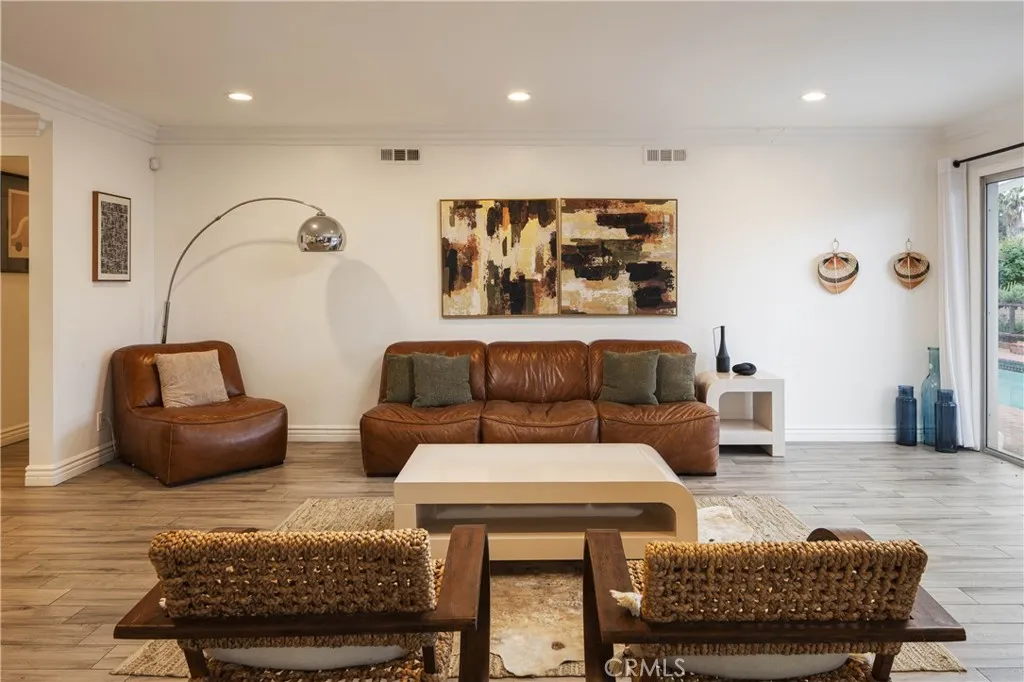 12530 Carinthia, Whittier, California 90601 home-pic-7