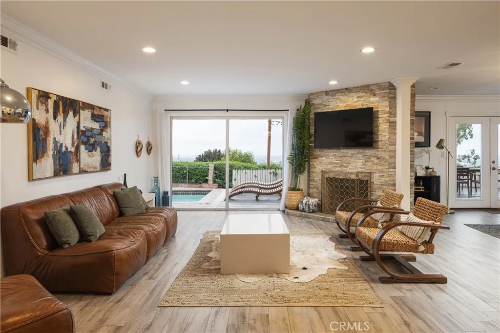 12530 Carinthia, Whittier, California 90601 home-pic-6