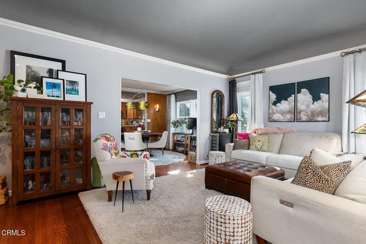 228 Oaks Ave 008-mls