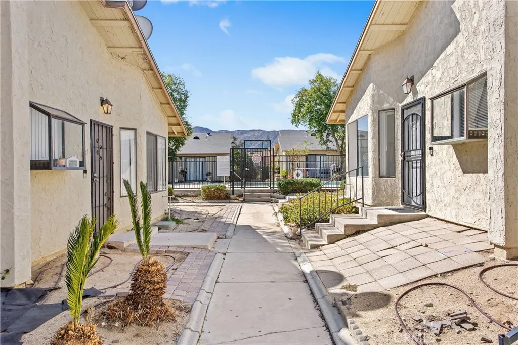 16521 Joy, Lake Elsinore, California 92530 home-pic-21