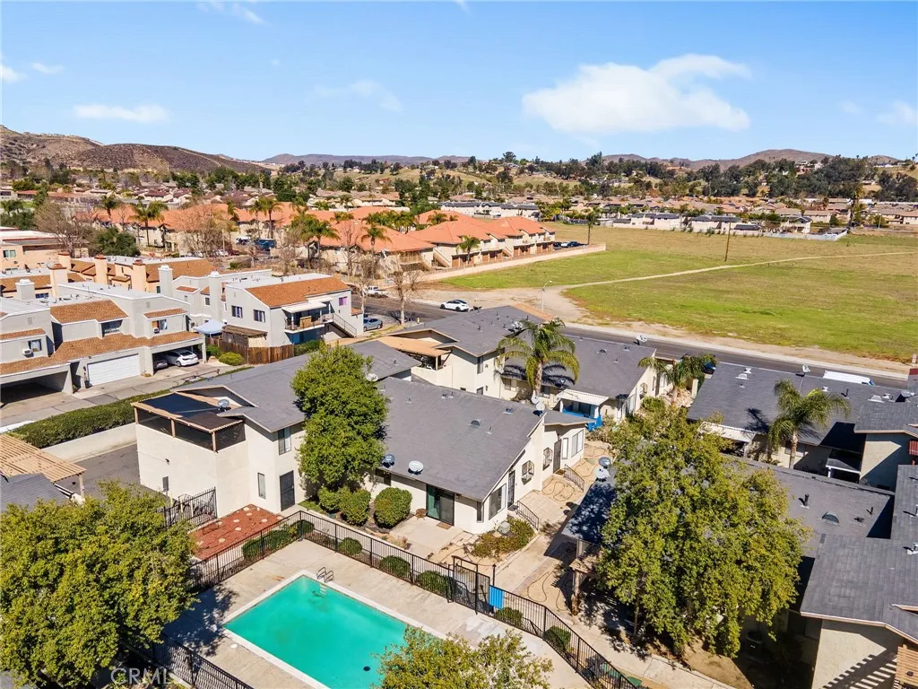 16521 Joy, Lake Elsinore, California 92530 home-pic-30