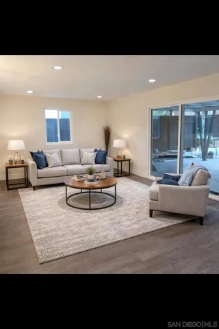 https://zimg.paragon.ice.com/ParagonImages/Property/PA/SDMLS/-515411/17/533/400/ffd0aac80c32a59bed07a5498410e9ac/3/e3c2da7a8bbff3eed4f0fe97f2bc2dc8/-515411-0fb4fcf3-44f8-45e8-a429-a71039d19f36.JPG